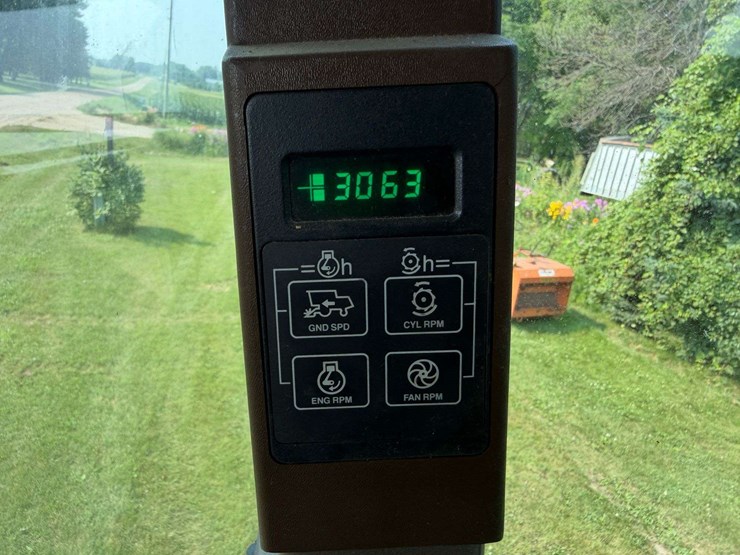 john-deere-9500-image-44