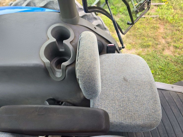 2006-new-holland-tg255-image-64