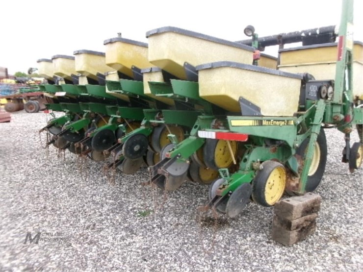 1989-john-deere-7240-image-18