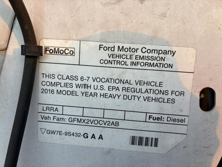 2016-ford-f650-xlt-image-12