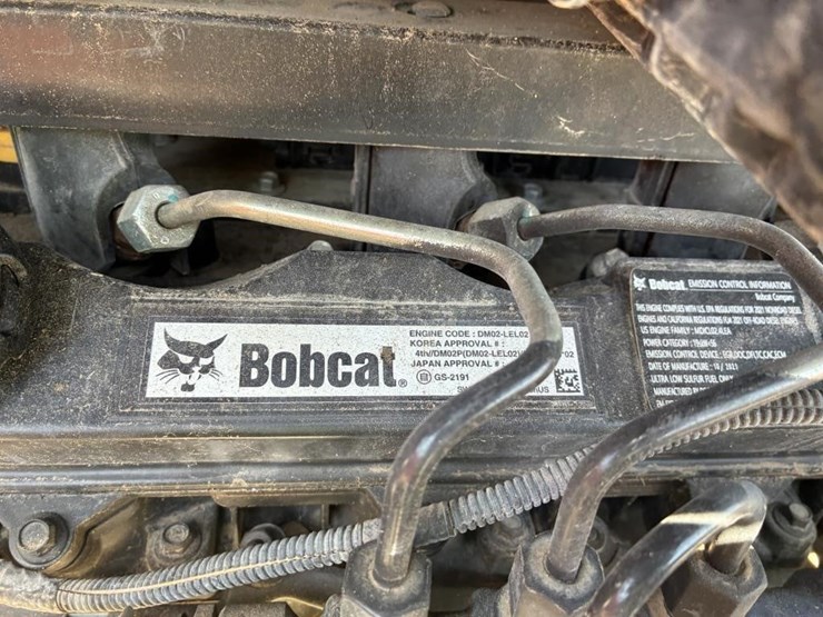 2022-bobcat-s590-image-14