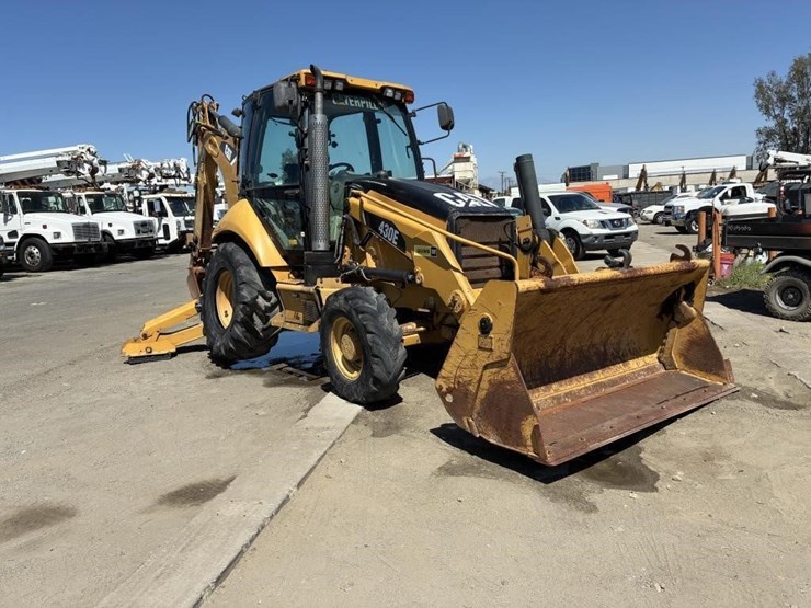 2008-caterpillar-430e-image-2