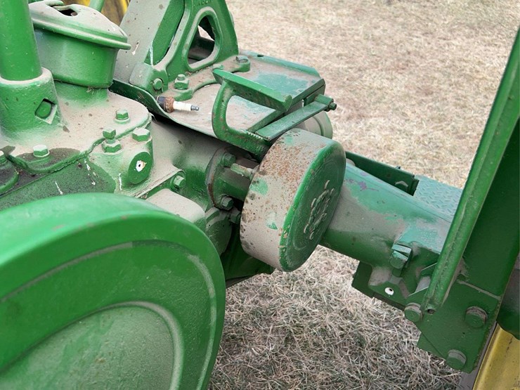 john-deere-model-b-image-47