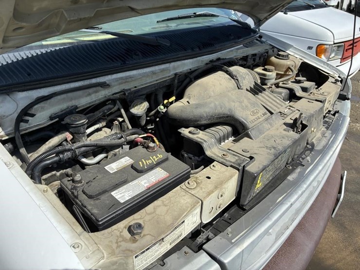 2002-ford-e350-image-13