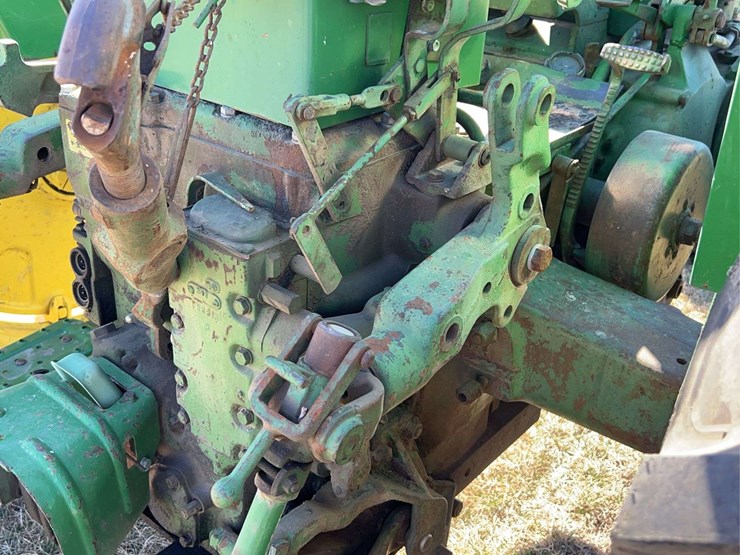 john-deere-720-image-45