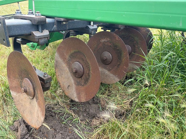 john-deere-2700-image-7
