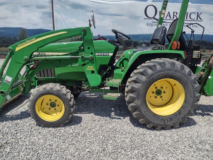 john-deere-790-image-11