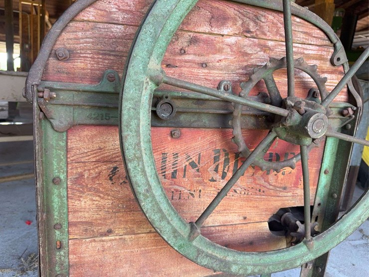 john-deere-one-hole-corn-sheller-image-9