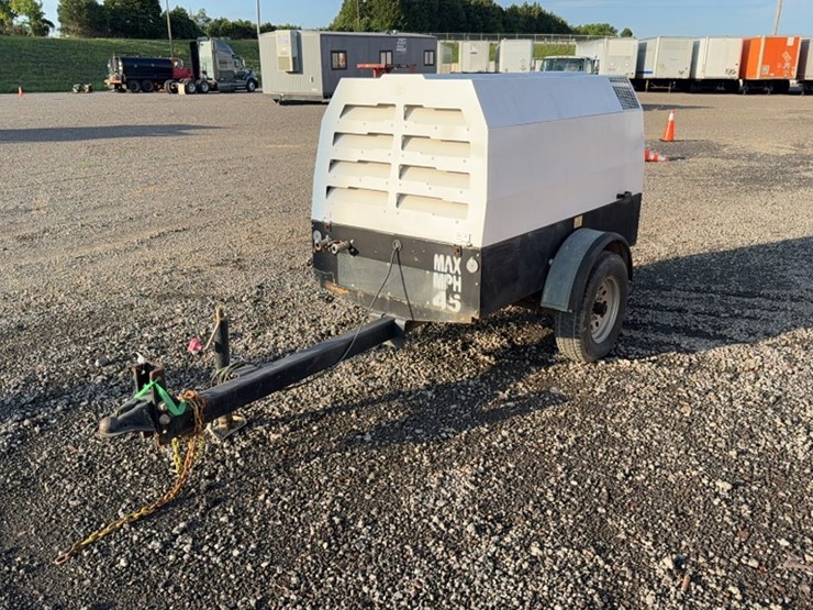 #2096-•-rotair-towable-air-compressor-image-1