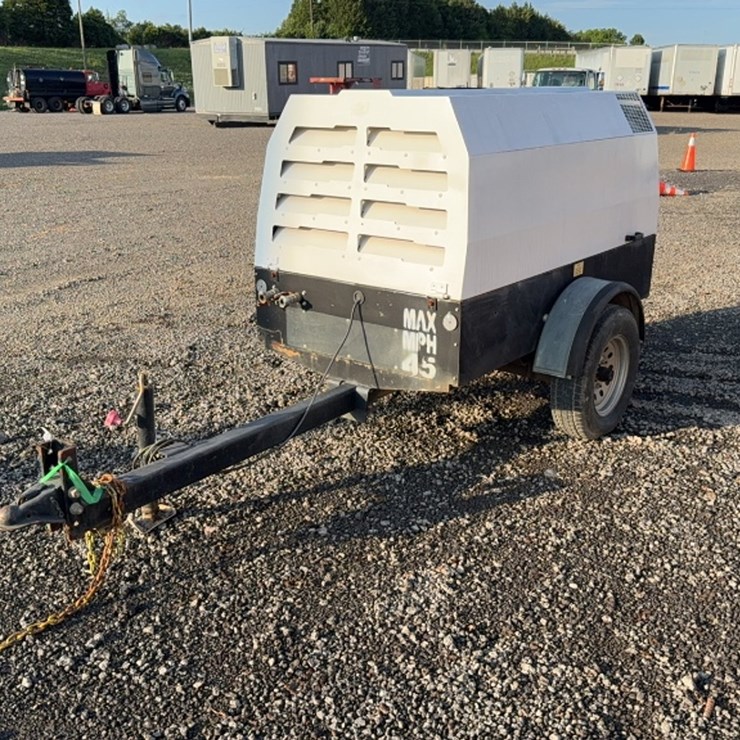 #2096 • ROTAIR TOWABLE AIR COMPRESSOR