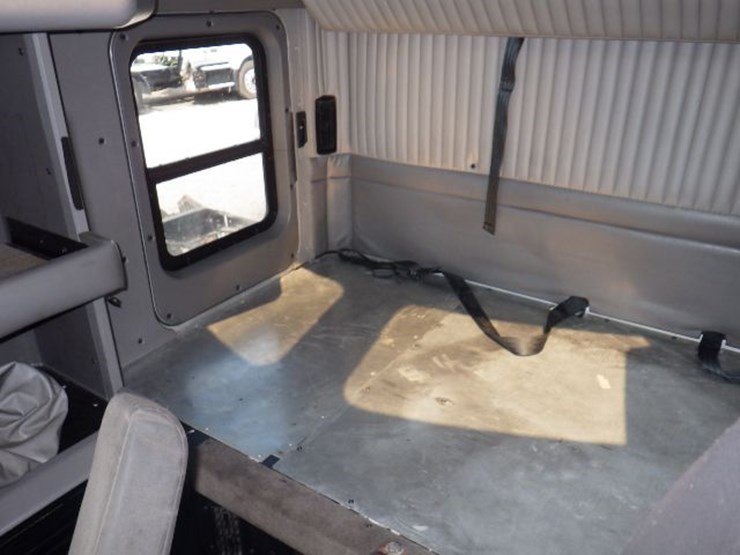 2015-kenworth-t660-image-20