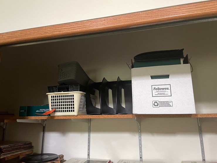 #7318-•-office-supplies-image-1