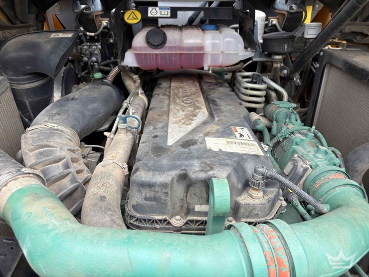 2020-volvo-a25g-image-21