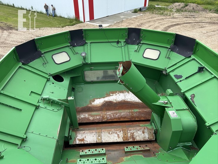 2007-john-deere-9760-sts-image-63
