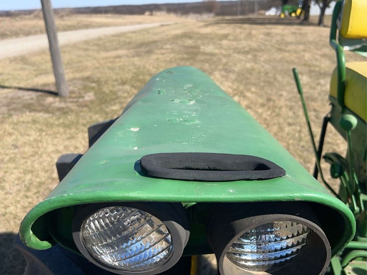 john-deere-620-image-42