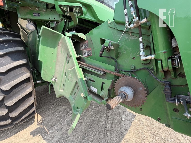 2020-john-deere-s780-image-53