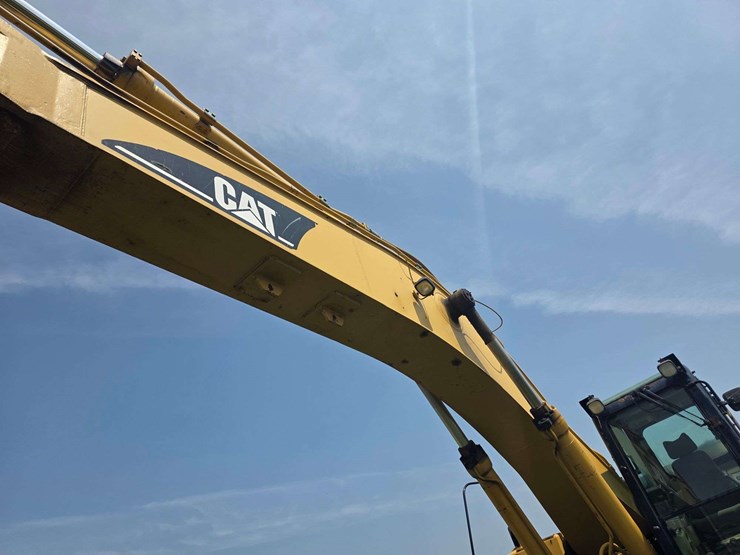 2002-caterpillar-345b-image-12