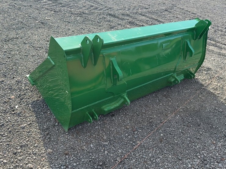 john-deere-72-image-3