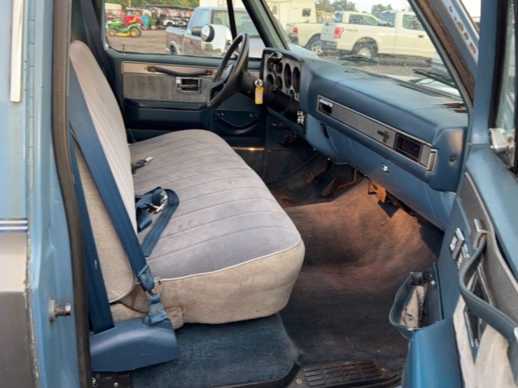 1987-chevrolet-c10-image-8