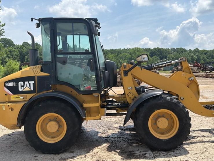 2015-caterpillar-908h2-image-6