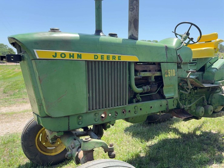 john-deere-2510-image-29