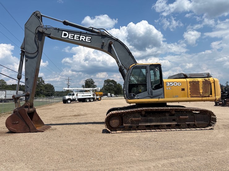 john-deere-350-image-1