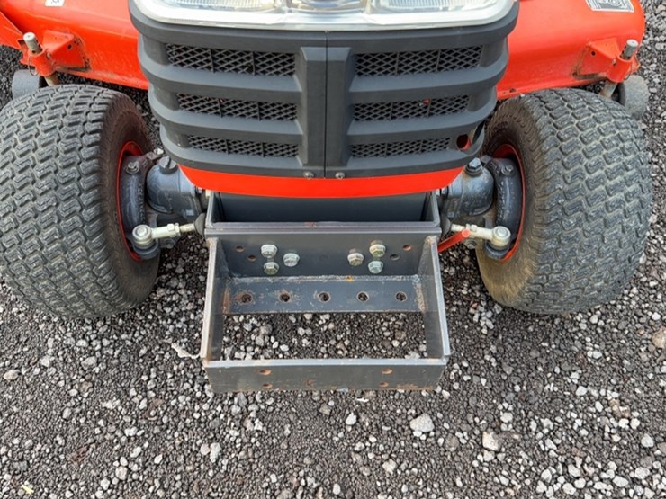 #3031-•-kubota-bxz230-tractor-image-4