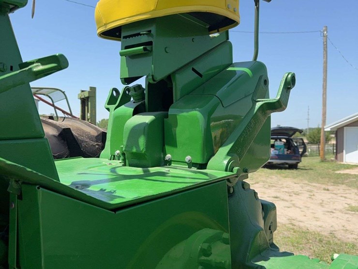 john-deere-3020-image-28