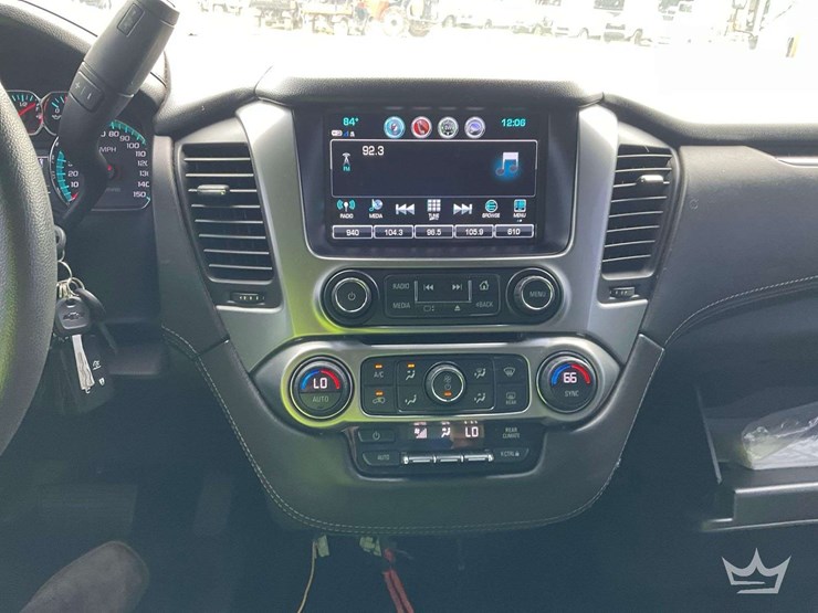 2020-chevrolet-tahoe-image-15