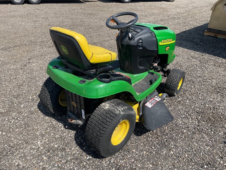 john-deere-l110-image-4