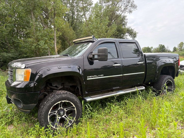 2013-gmc-sierra-pickup-truck,-vin-#-1gt125e85df111897-image-4