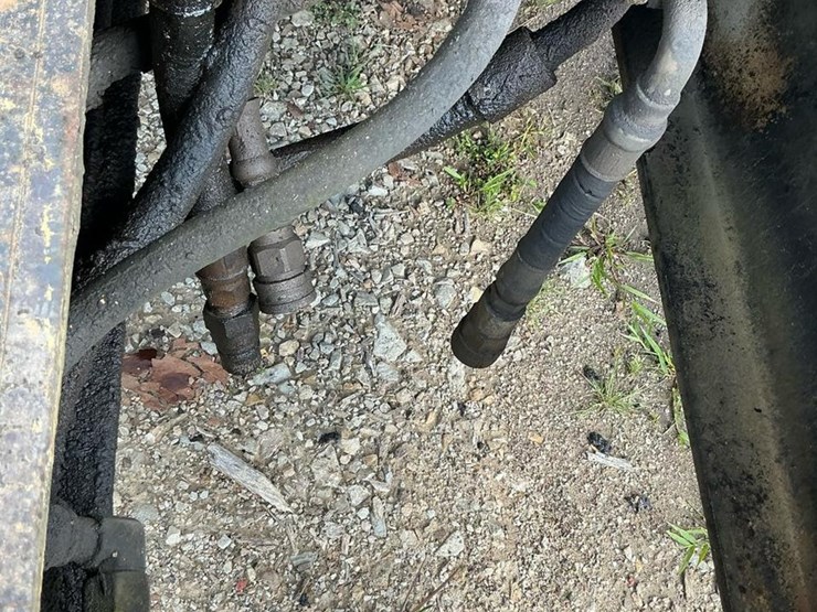 2003-caterpillar-539-image-80