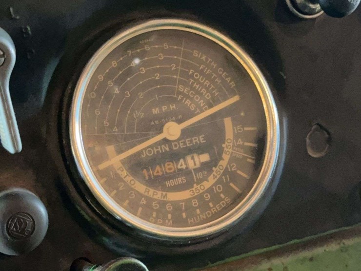 john-deere-530-image-47