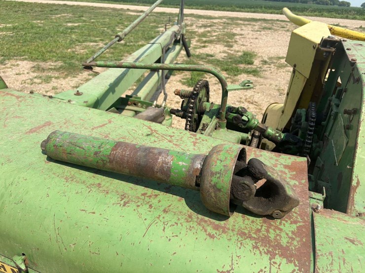 john-deere-3800-image-7