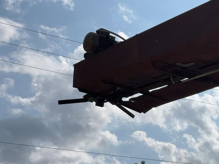 #102-•-70'-bark-conveyor-image-13