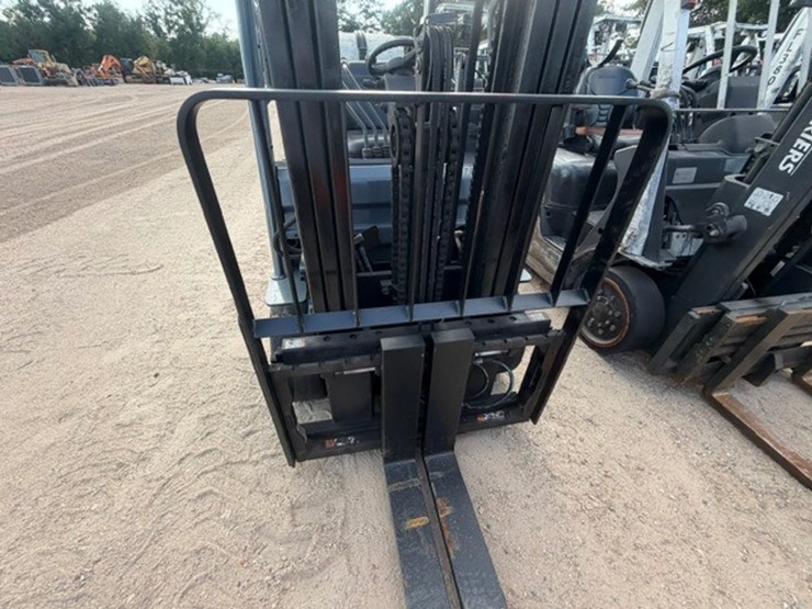 #2072-•-toyota-8fgcu3d-forklift-image-9