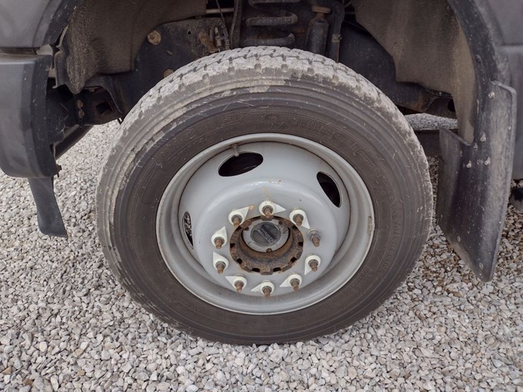 ford-f550-image-21