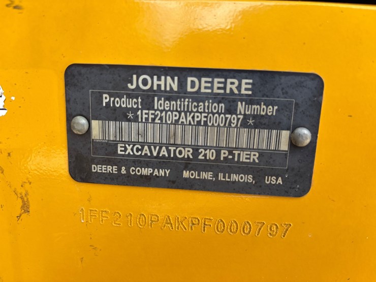 2023-deere-210-p-tier-image-17