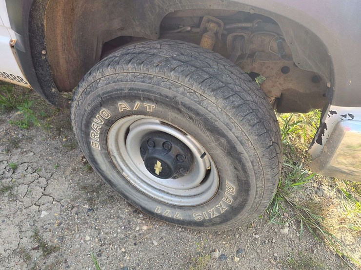 1999-chevrolet-silverado-2500-image-8