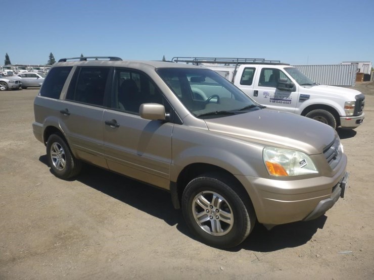 2004-honda-pilot-image-2