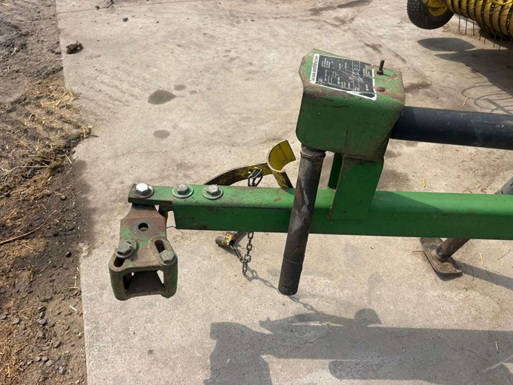 john-deere-336-image-9