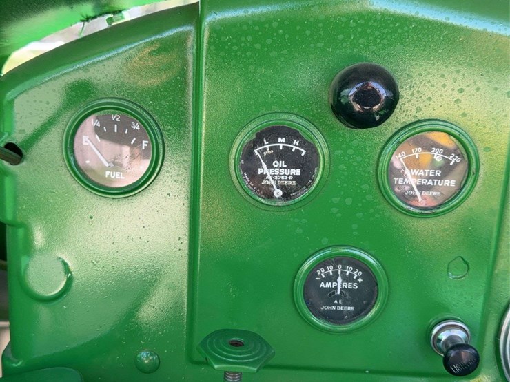 john-deere-620-image-42