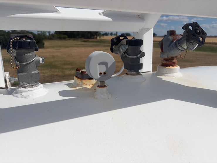 anhydrous-tank-image-10