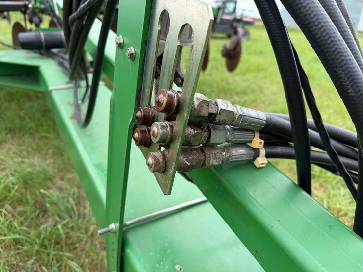 john-deere-2700-image-13