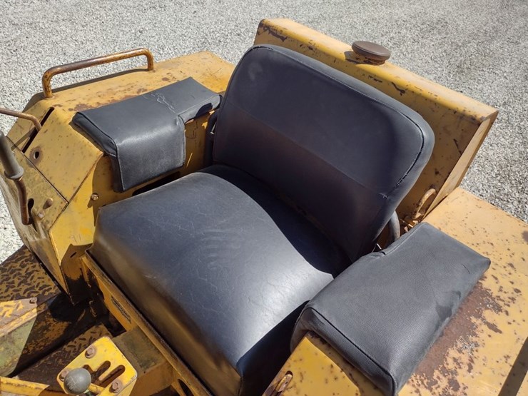 john-deere-350-image-8
