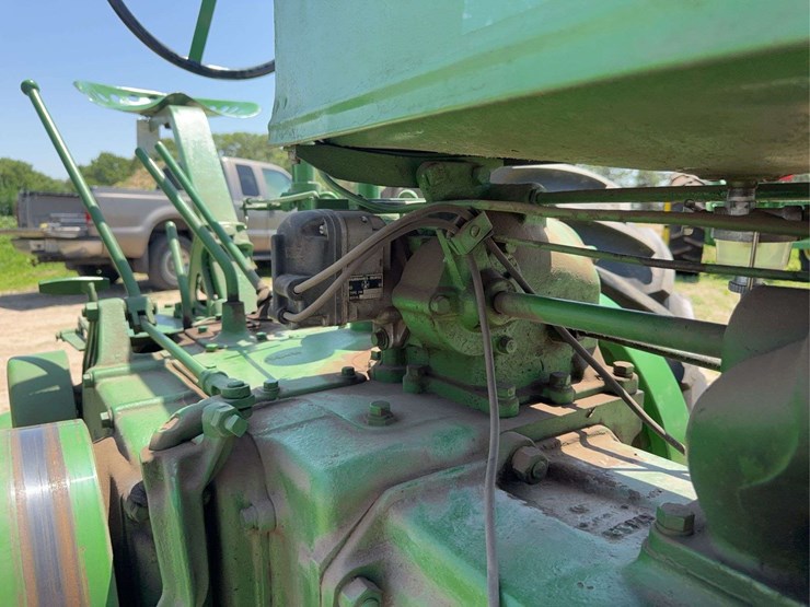 john-deere-model-a-image-32