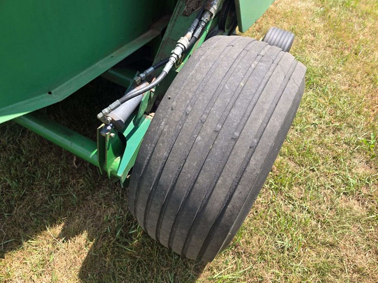 1997-john-deere-556-image-31
