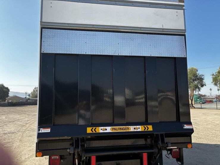 2018-ford-f550-xlt-image-6