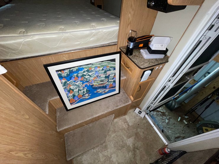 #7001-•-2018-escape-5.0-ta-5th-wheel-camper-(has-mn-title-in-dealy)-image-34