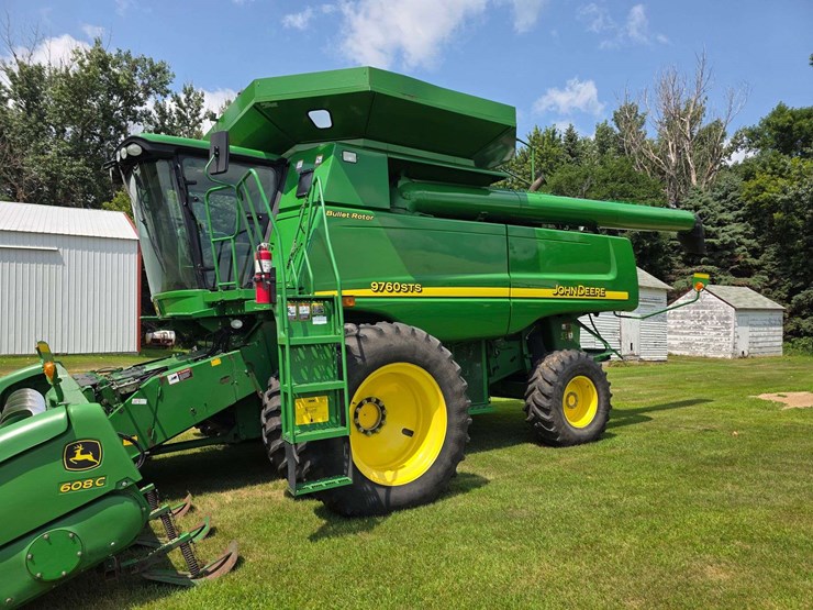 2007-john-deere-9760-sts-image-3